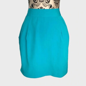 NWT  Banana Republic Mini Skirt